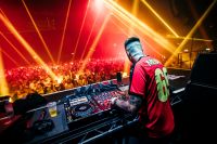 Daire announces first Scottish tour