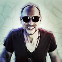 Lowdown presents Phil Hartnoll 