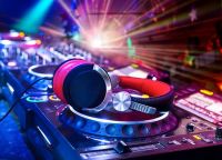 Want to be a club DJ?