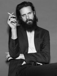Father John Misty performs live on Le Grand Journal