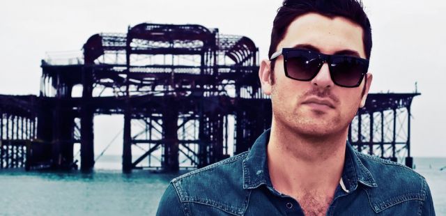 "I had Tiesto throwing wedges of lemon at me"&colon; Tim Mason &lpar;Size Records&rpar;